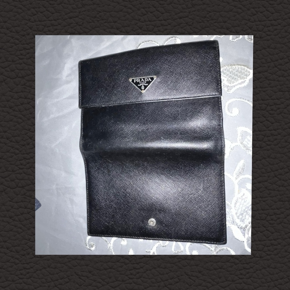 Prada Black Saffiano Leather Wallet Clutch - Picture 5 of 10